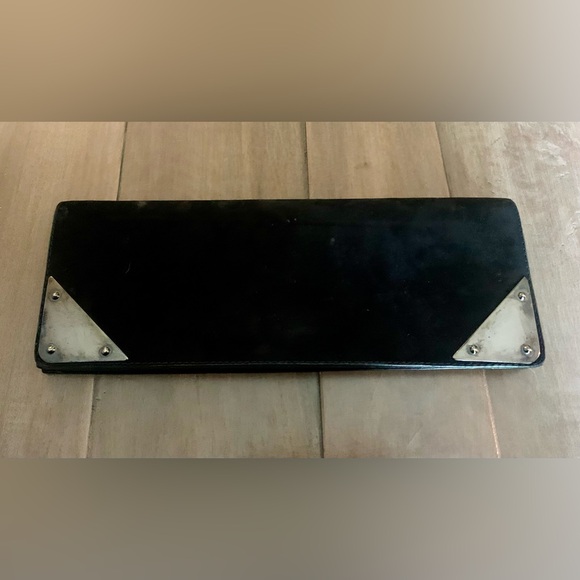 Stuart Weitzman Designer Black Leather s
Suede Fall clutch handbag purse silver - Picture 1 of 6